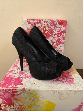 Chinese Laundry Black Glitter Peep-Toe High Heels